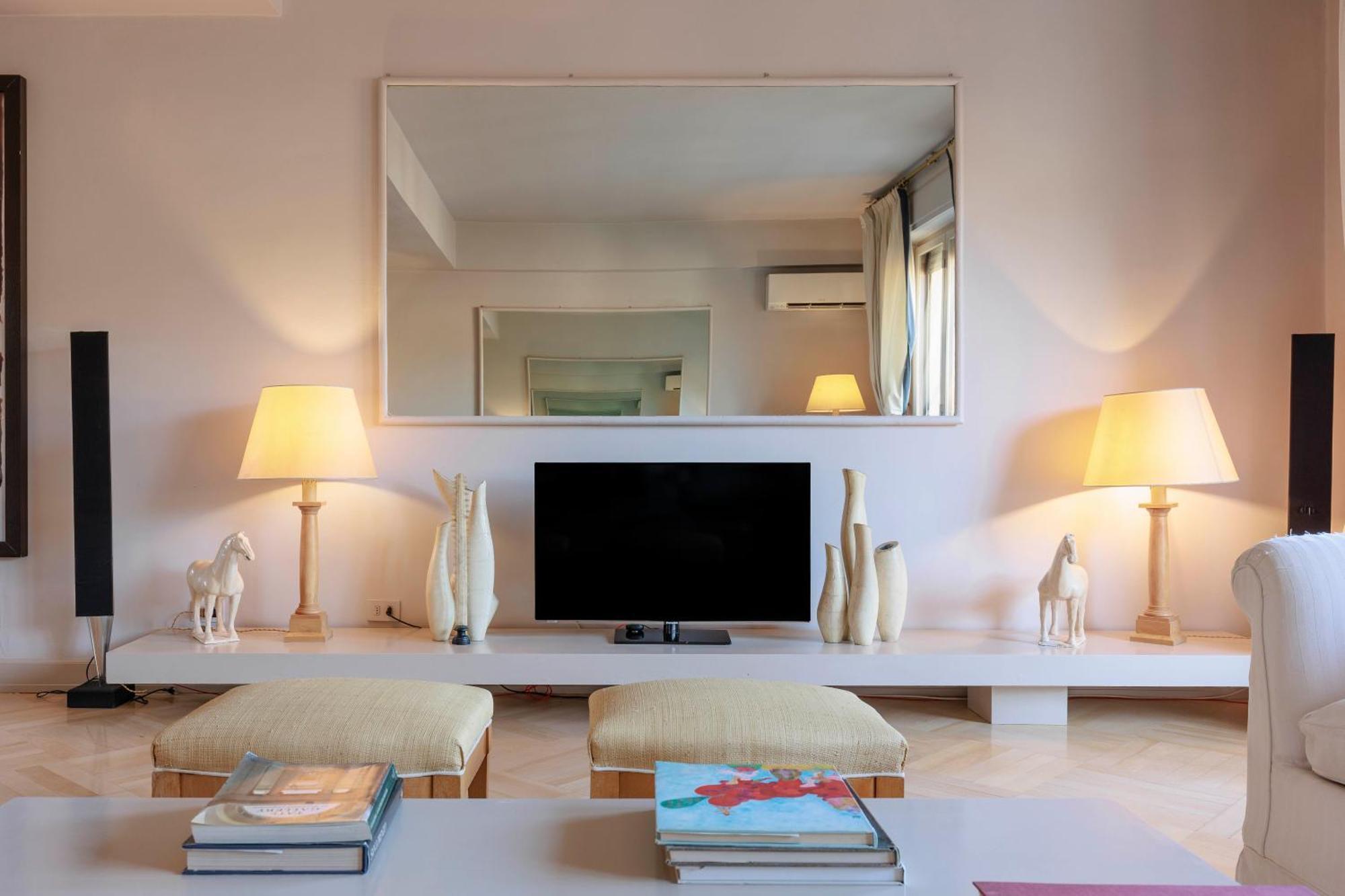 Pitti Secret Rooftop Apartment Florence