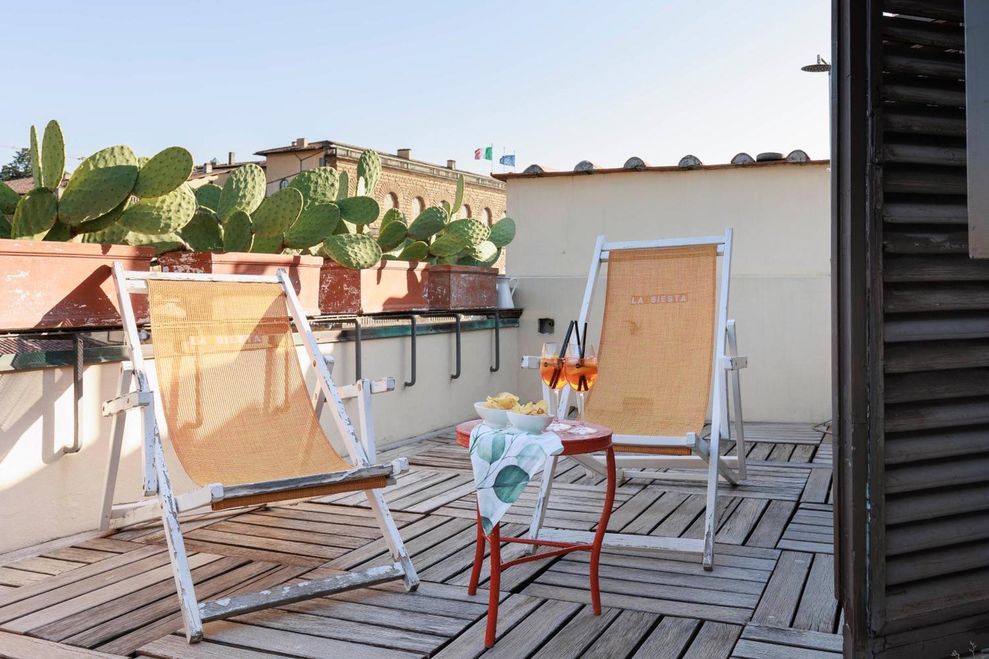 Pitti Secret Rooftop Apartment Florence